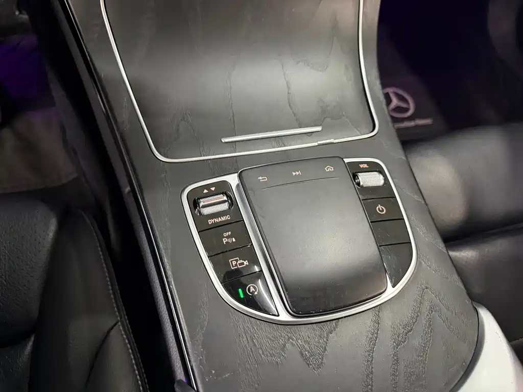 Mercedes-Benz C-Class 2020 — фото 19
