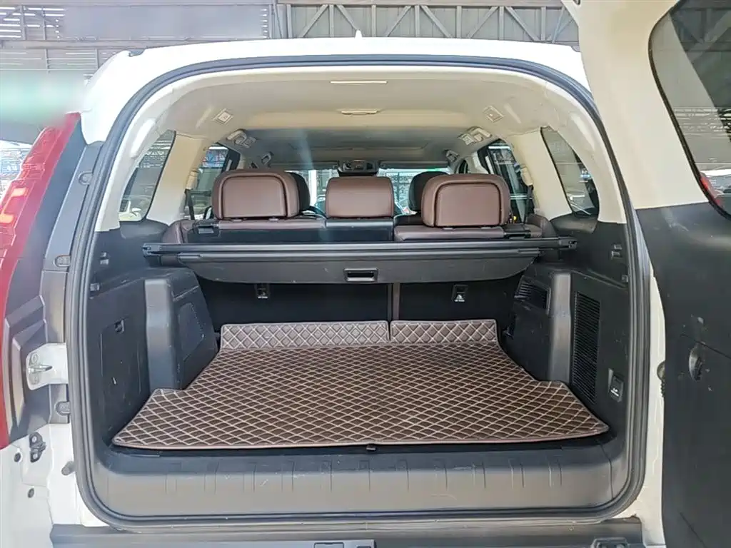 Haval H9 2022 — фото 19
