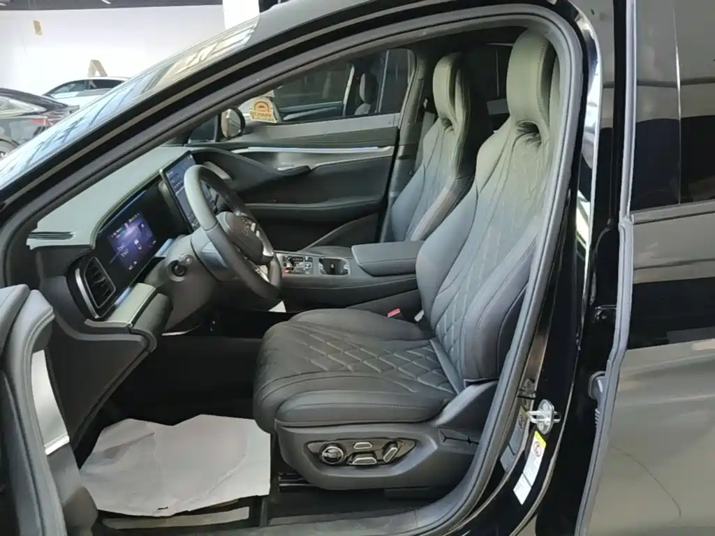 BYD Sealion 07 EV 2025 — фото 15