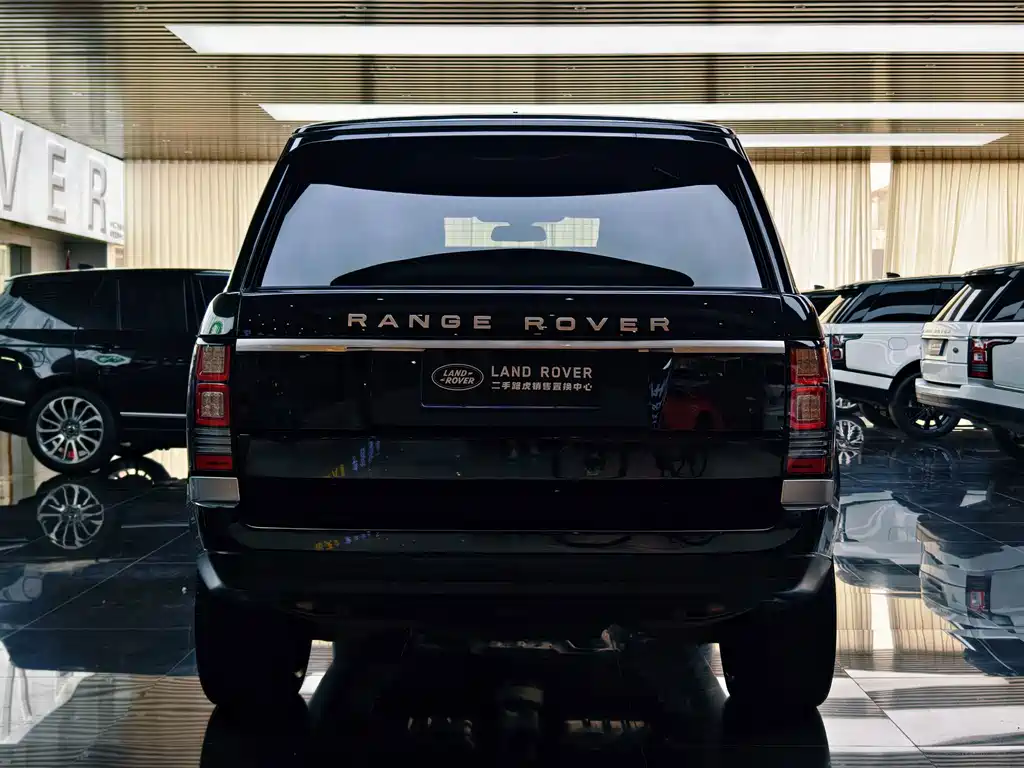 Land Rover Range Rover 2015 — фото 11