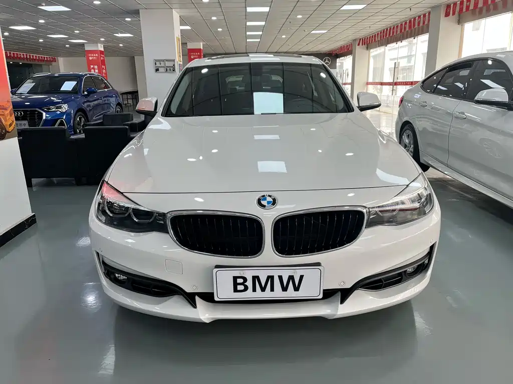 BMW 3 Series GT 2019