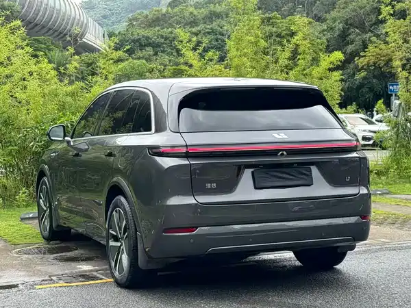 Li Auto L7 2024