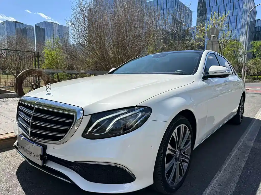 Mercedes-Benz E-Class 2016