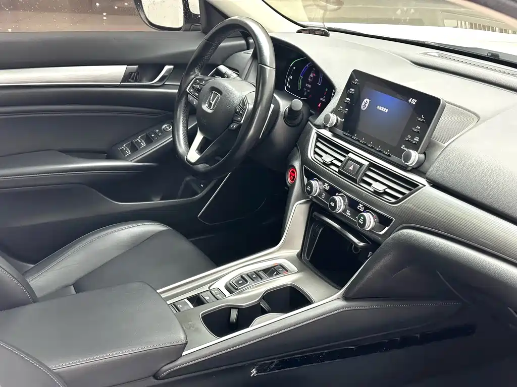 Honda Accord 2019 — фото 9