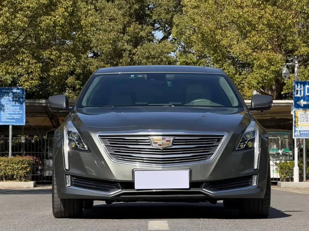 Cadillac CT6 2019 — фото 2