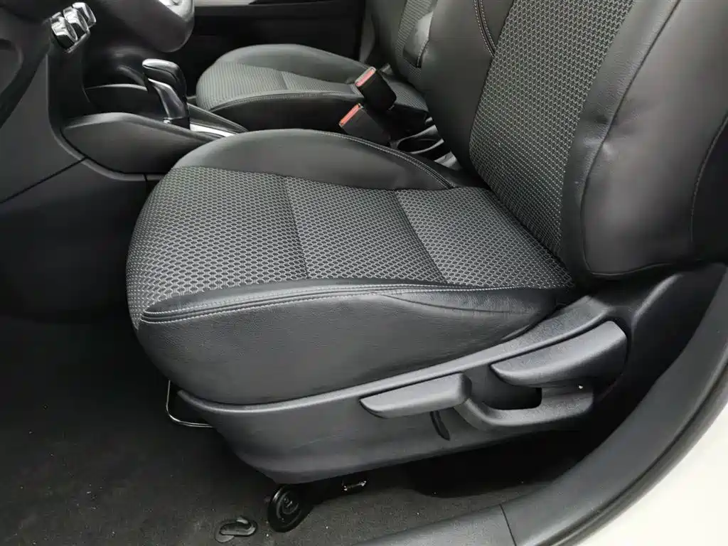 Nissan Kicks 2018 — фото 20