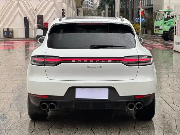 Porsche Macan 2018