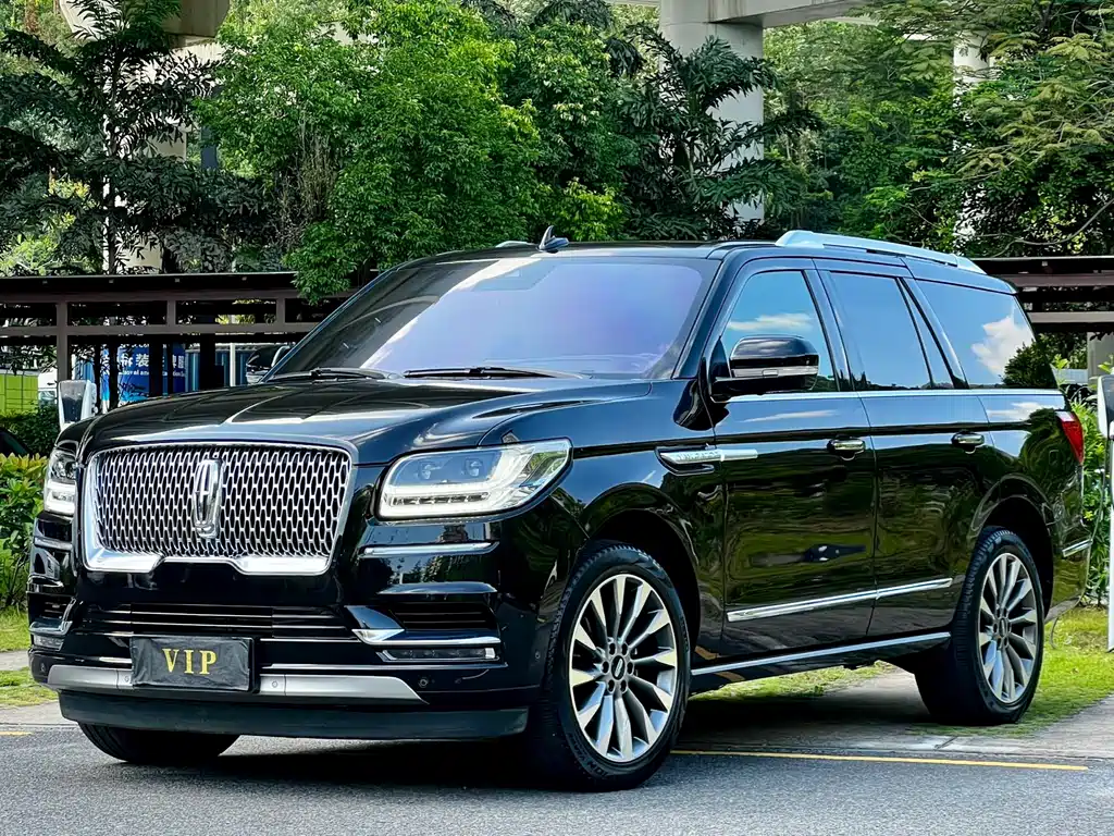 Lincoln Navigator 2020