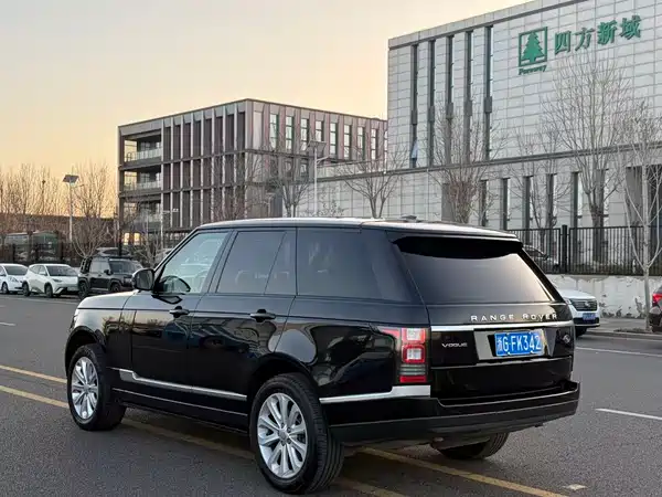 Land Rover Range Rover 2014