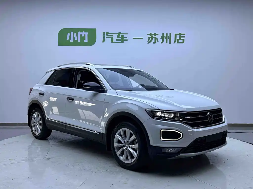 Volkswagen T-Roc 2023 — фото 3