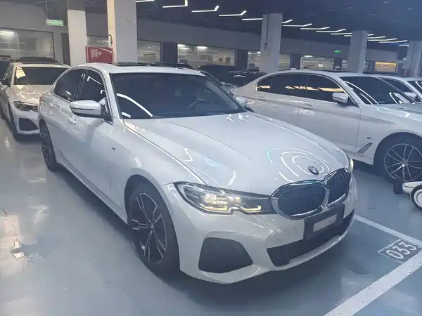 BMW 3 Series 2022