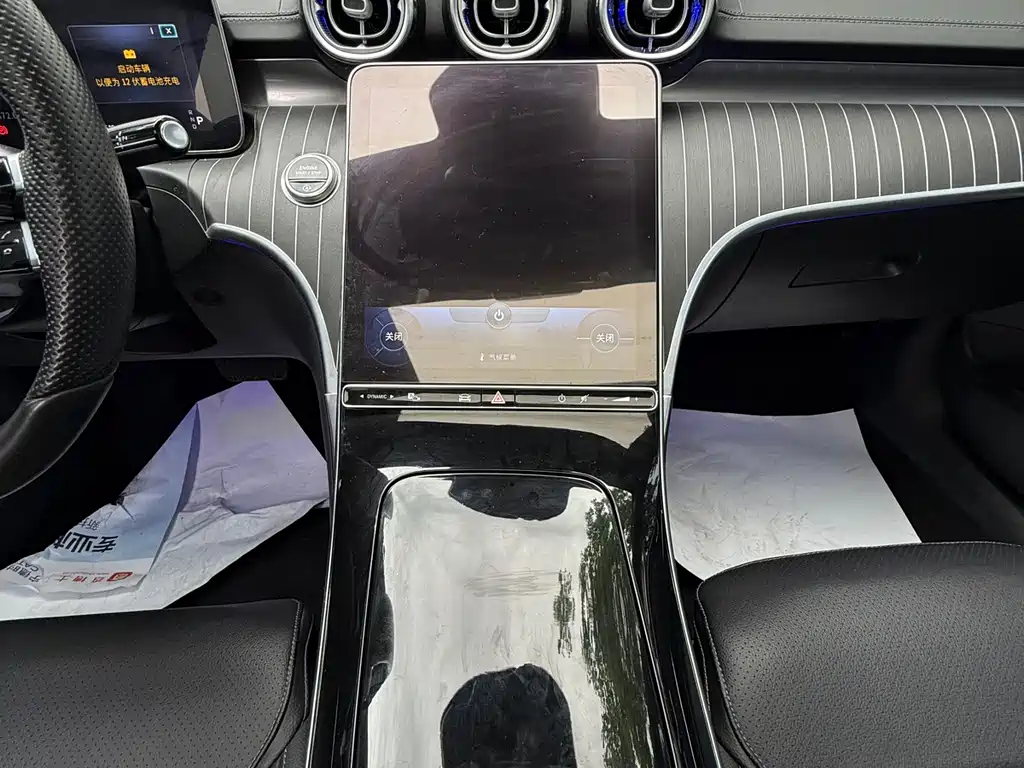 Mercedes-Benz C-Class 2022 — фото 11
