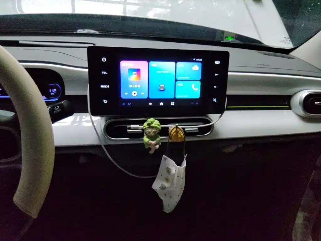 Geely Galaxy Panda 2024 — фото 14
