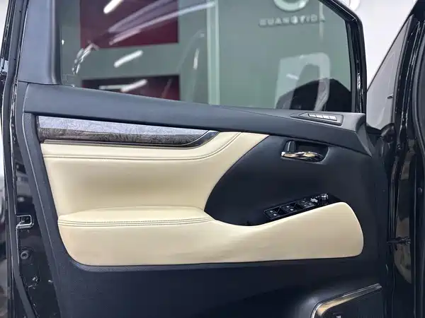 Toyota Alphard 2018