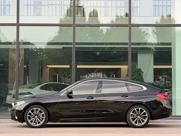 BMW 6 Series GT 2021