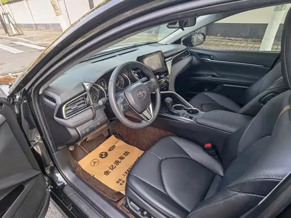 Toyota Camry 2023