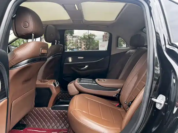 Mercedes-Benz E-Class 2018