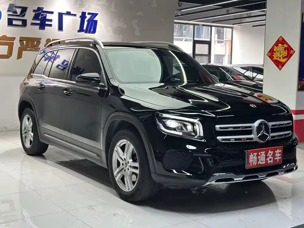 Mercedes-Benz GLB 2023 — фото 2