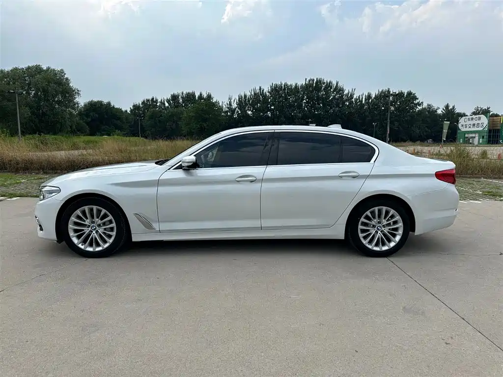 BMW 5 Series 2020