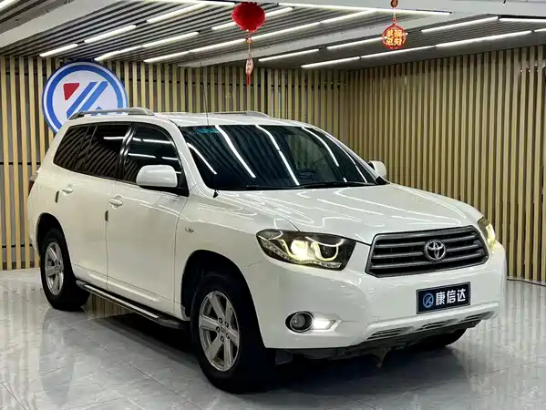Toyota Highlander 2011