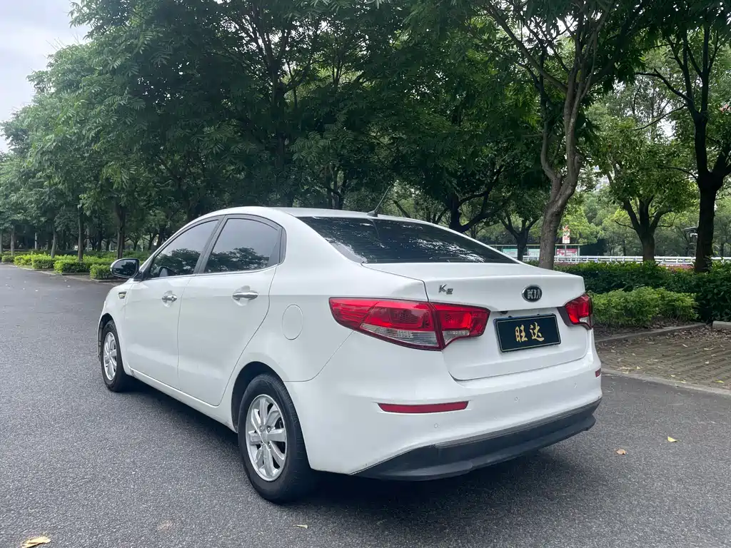 Kia K2 2015