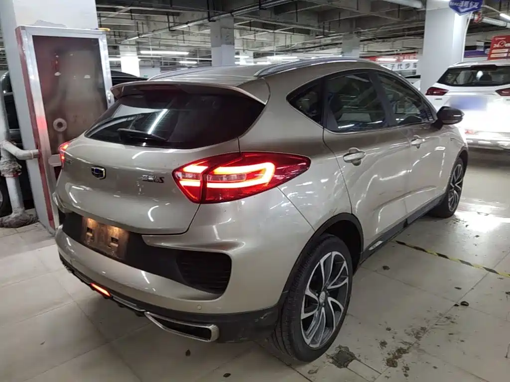 Geely Emgrand GS 2018 — фото 7
