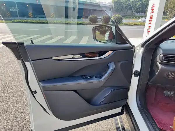 Maserati Levante 2018