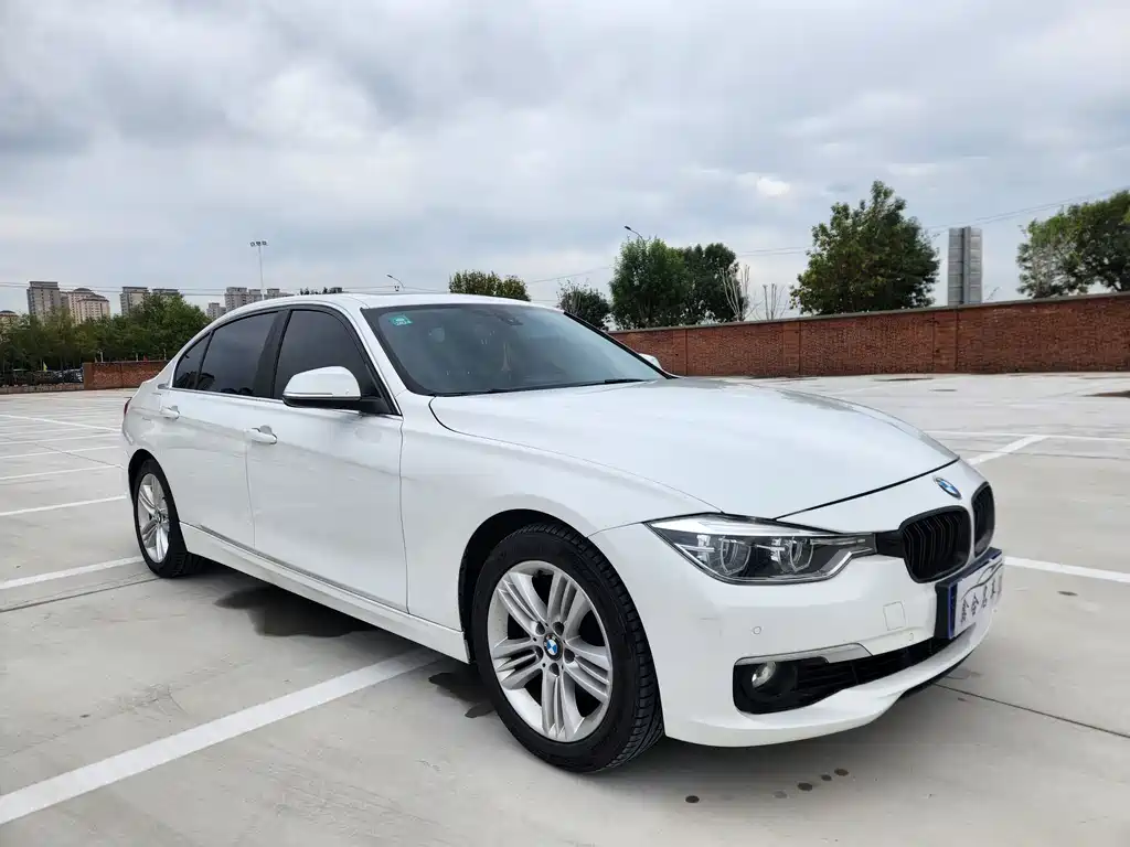 BMW 3 Series 2016