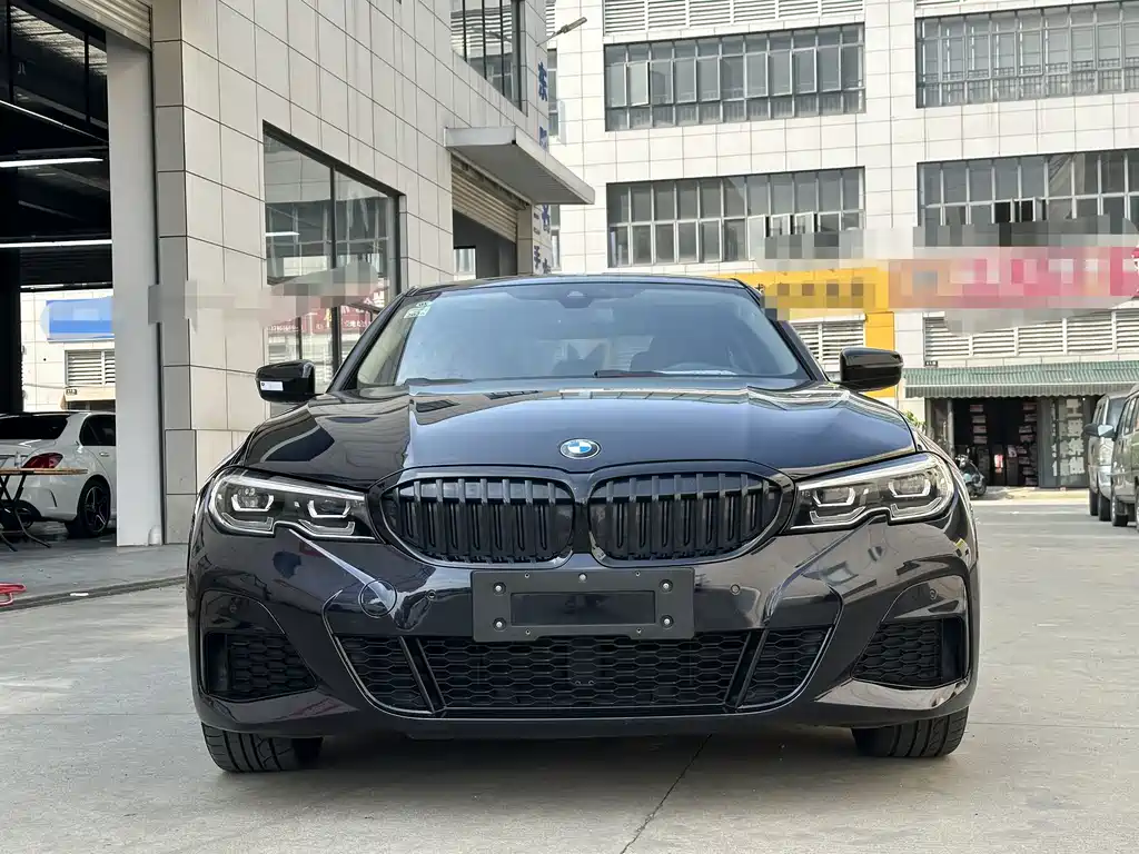 BMW 3 Series 2021
