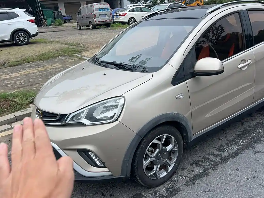 Geely Vision X1 2018