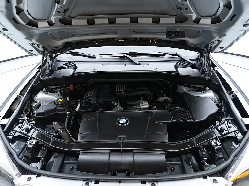 BMW X1 2013 — фото 21