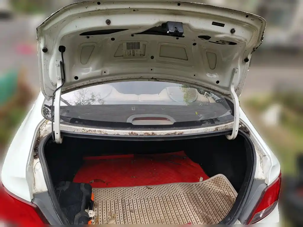 Hyundai Verna 2015 — фото 16