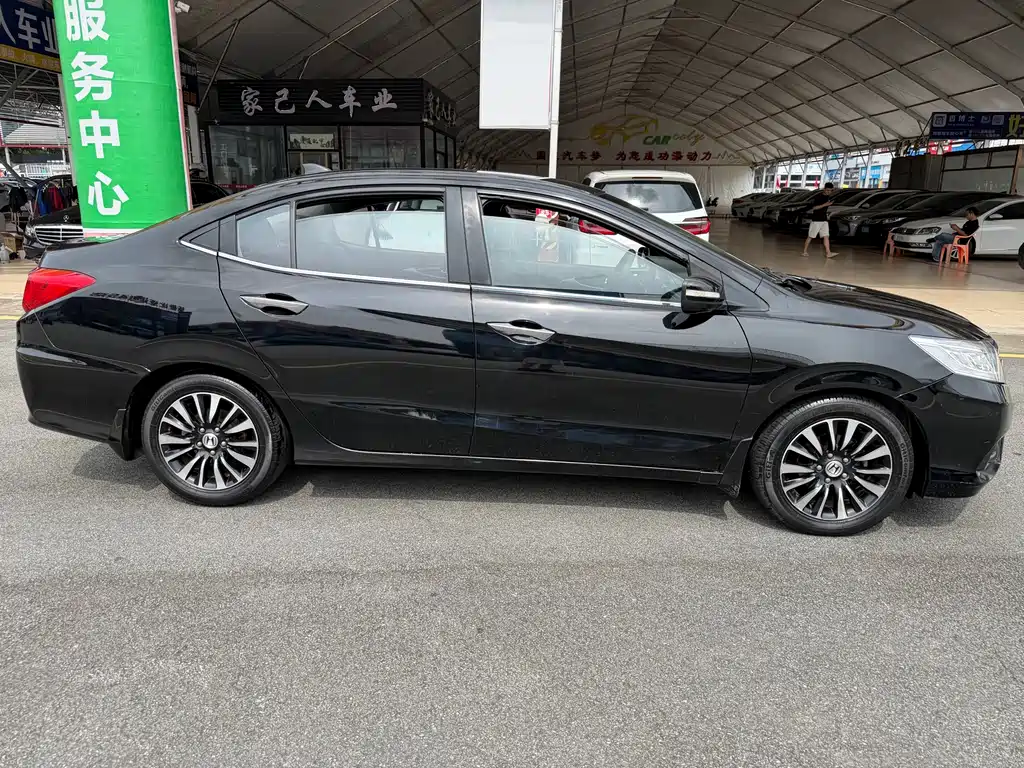 Honda Crider 2016 — фото 13