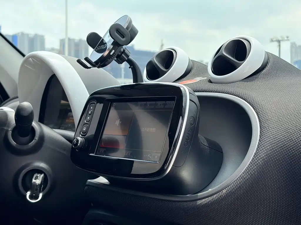 smart Forfour 2018 — фото 14