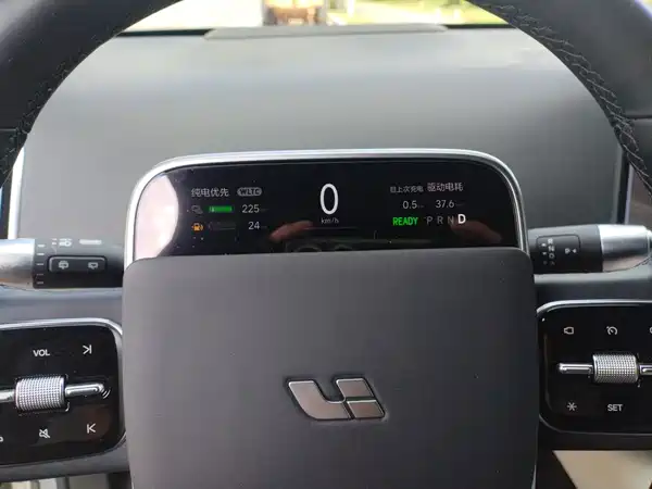 Li Auto L7 2024