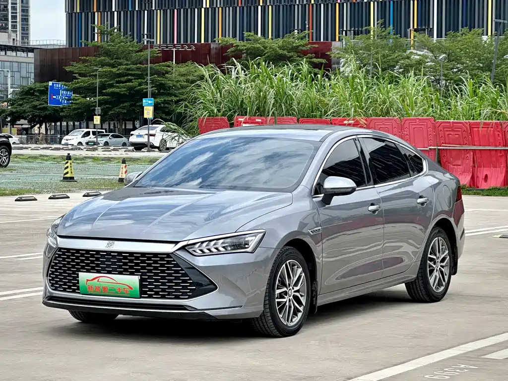 BYD Qin PLUS 2023 — фото 1