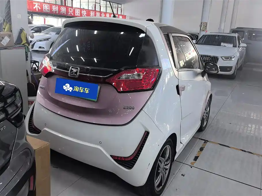 Zotye E200 2016 — фото 3