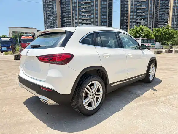 Mercedes-Benz GLA 2022