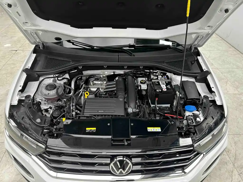 Volkswagen T-Roc 2023 — фото 20