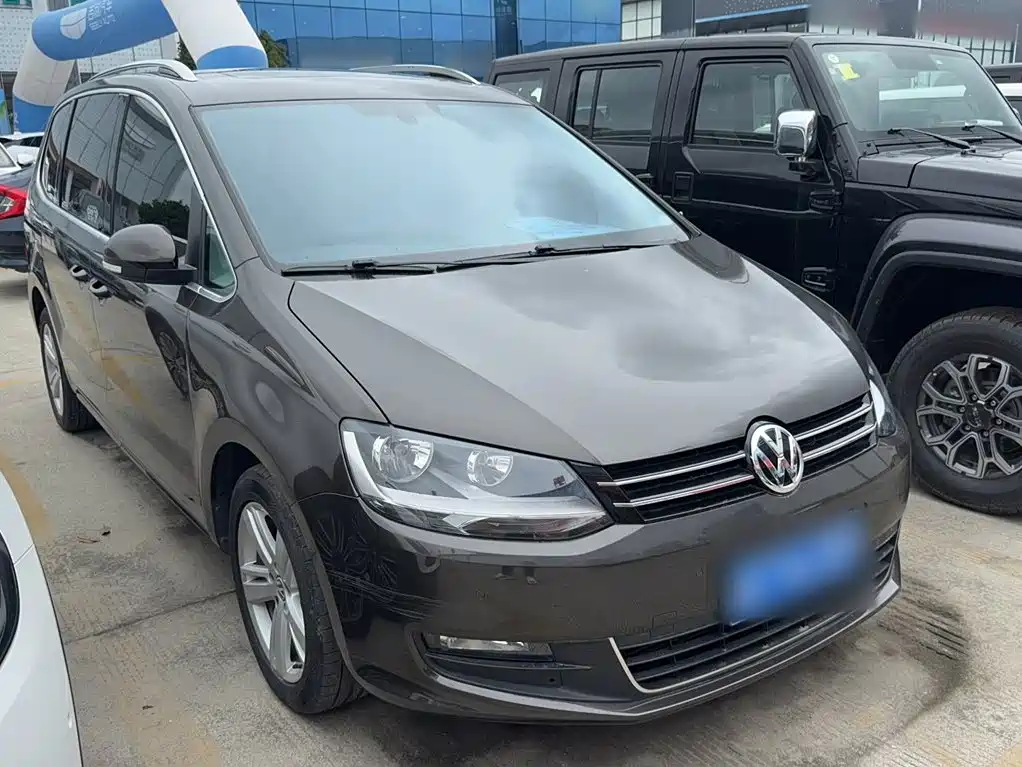 Volkswagen Sharan 2018 — фото 9