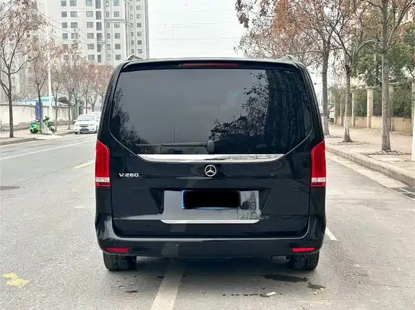 Mercedes-Benz V-Class 2023