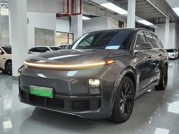 Li Auto L8 2023