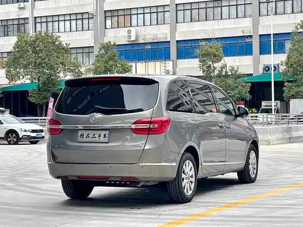 Buick GL8 2018