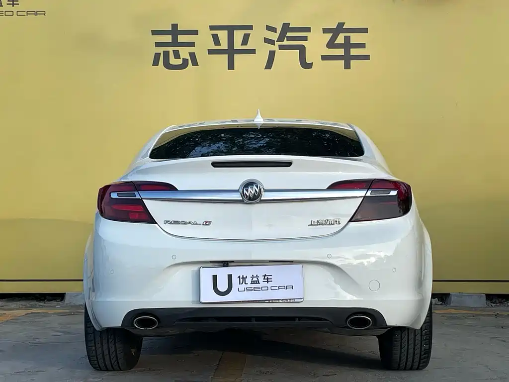Buick Regal 2015 — фото 8