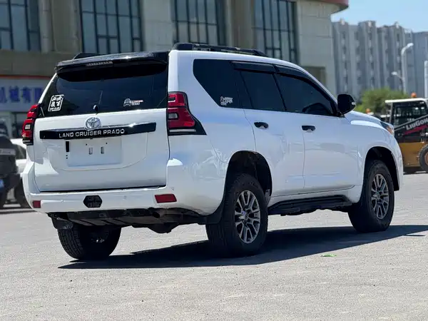 Toyota Prado 2011