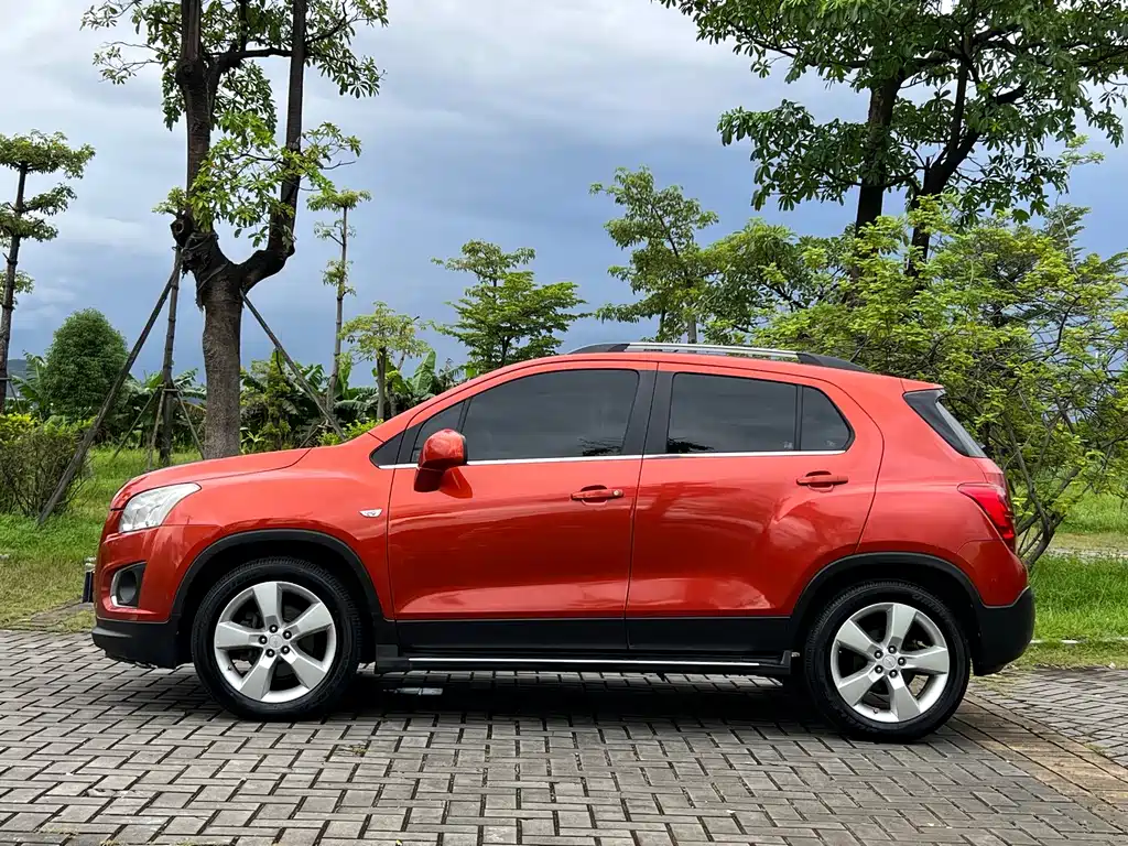 Chevrolet Trax 2014 — фото 9