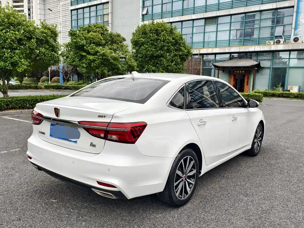 Roewe i6 Classic 2018 — фото 5