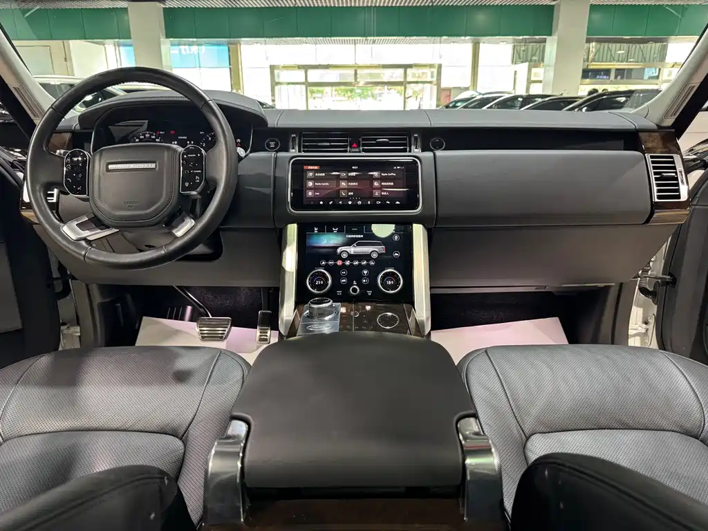 Land Rover Range Rover 2022 — фото 10