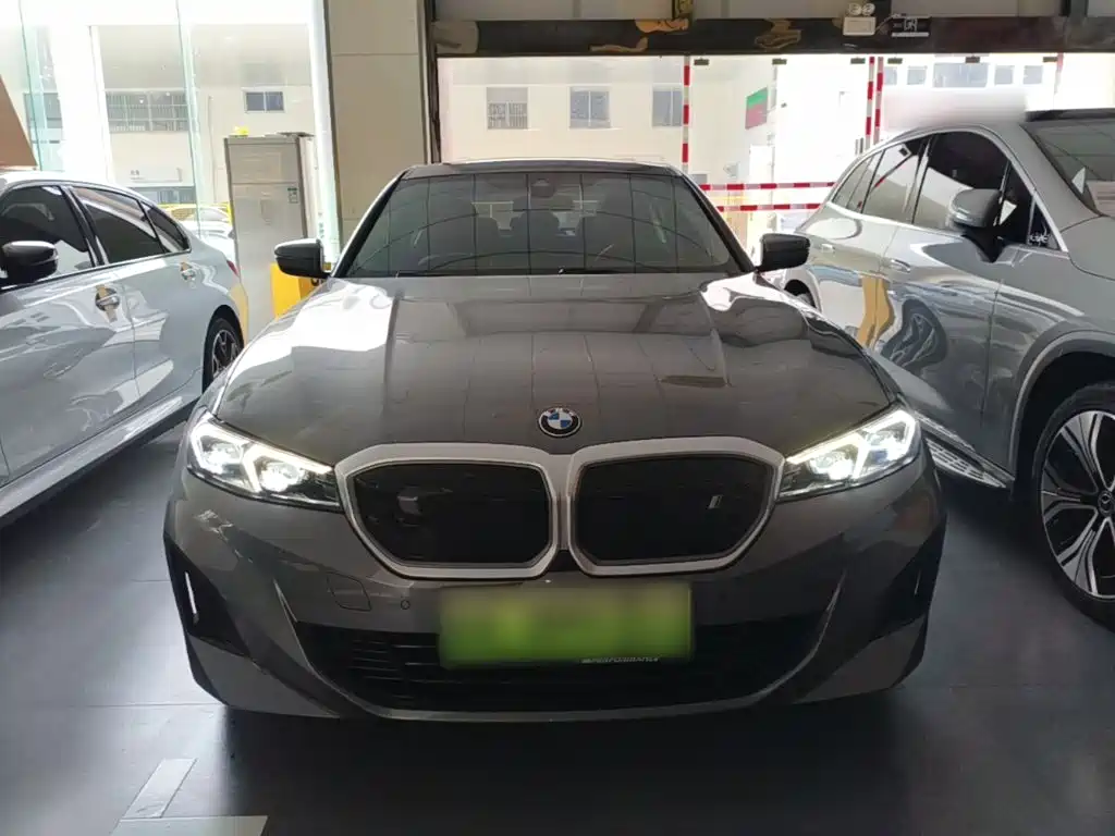 BMW i3 2023
