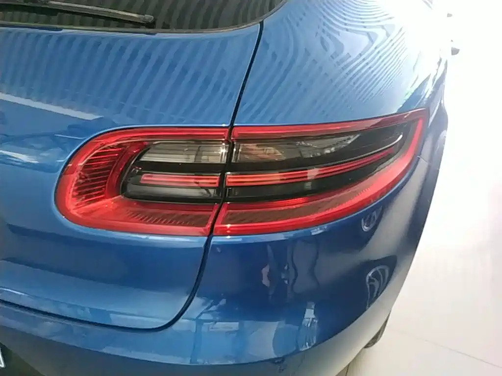 Porsche Macan 2018 — фото 8